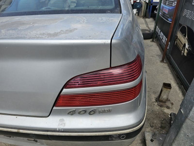 Peugeot 406 çıkma sağ arka stop