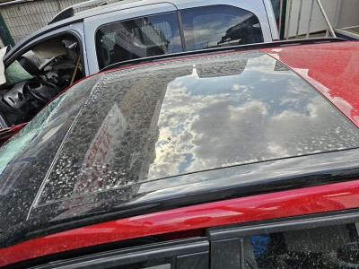 Peugeot 2008 çıkma sunroof camı